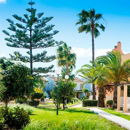 Ramada Residences By Wyndham Costa Del Sol Lägenhetshotell El Faro