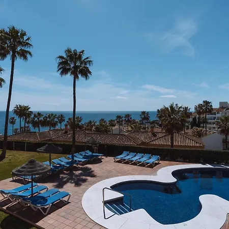 מלון דירות Ramada Residences By Wyndham Costa Del Sol 3*